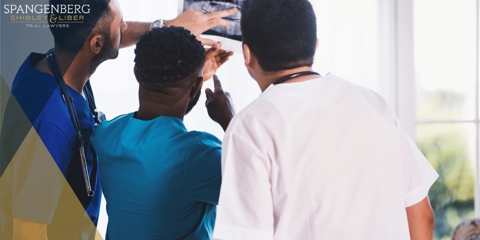 doctors looking at a scan